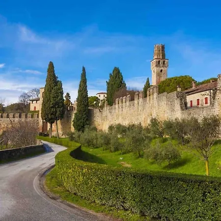 Stanza Vicino A Conegliano