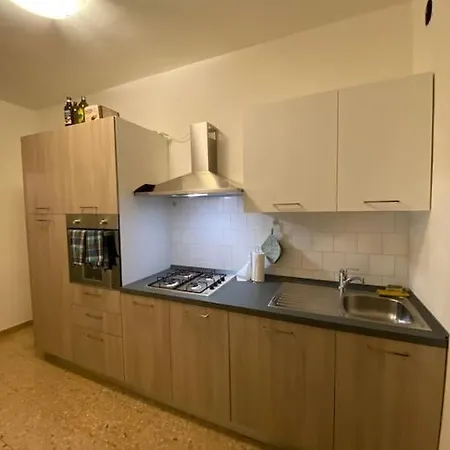 Stanza Vicino A Conegliano * Marcatelli